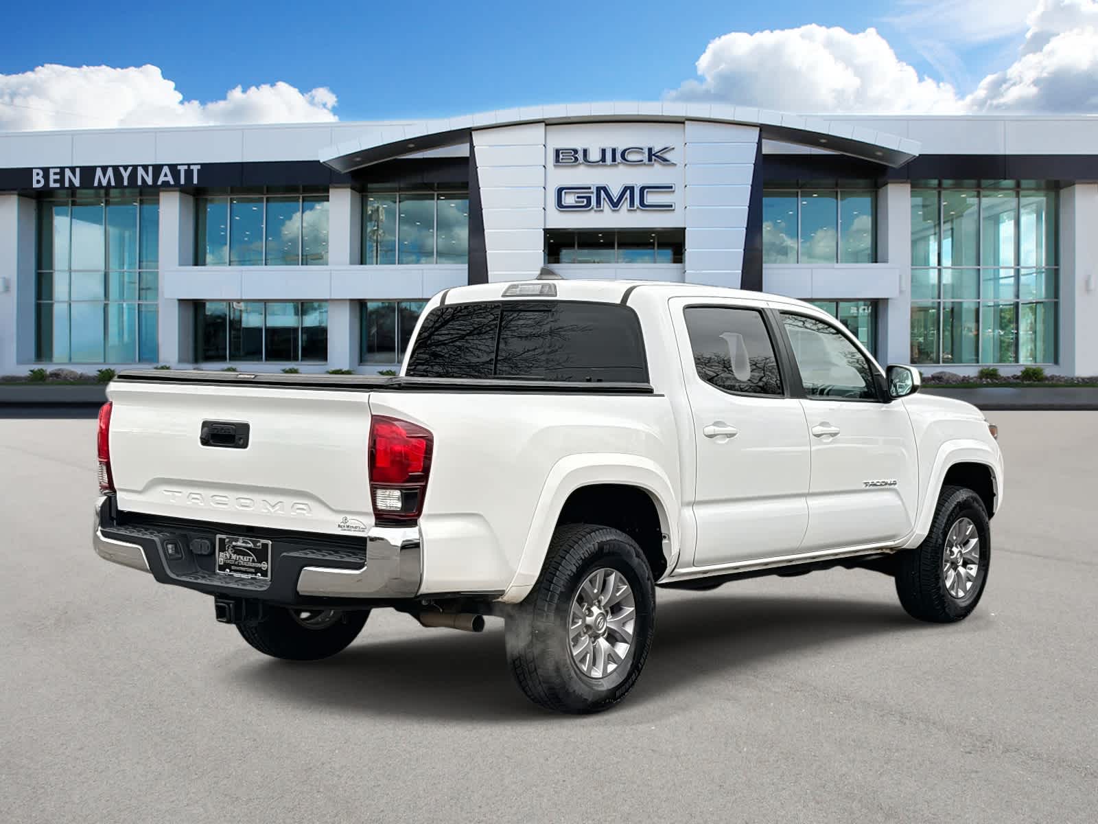 2018 Toyota Tacoma SR5