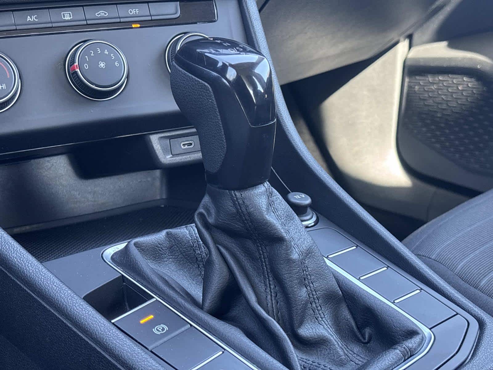 2022 Volkswagen Jetta S