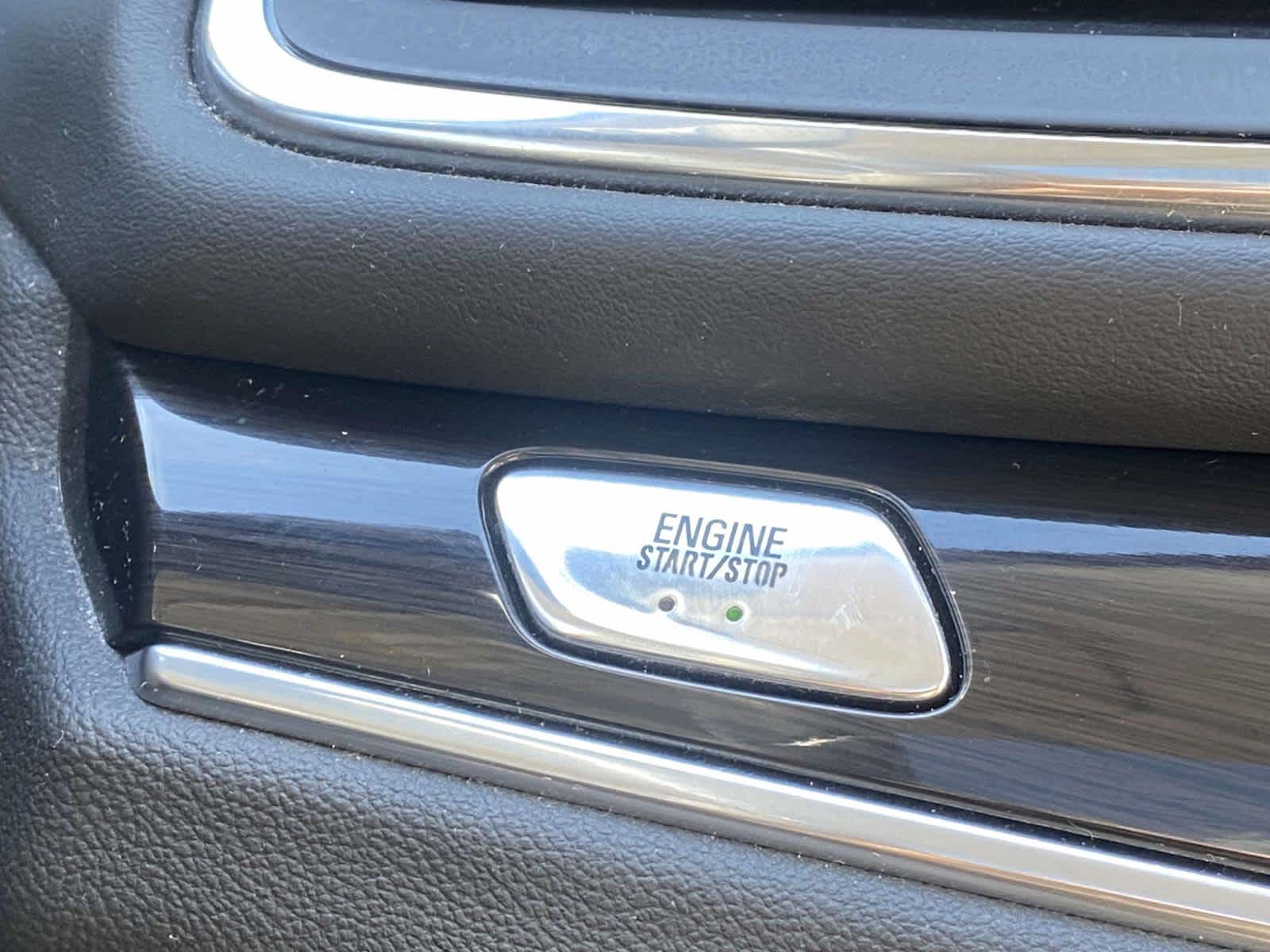 2020 Buick Enclave Essence