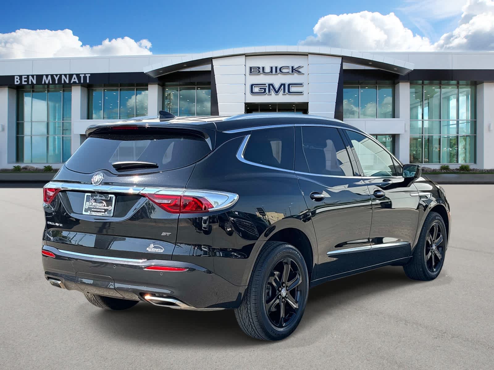 2023 Buick Enclave Essence