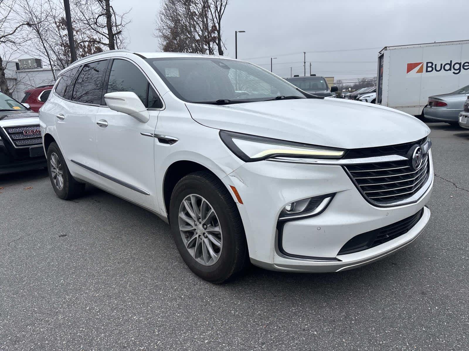 2022 Buick Enclave Essence