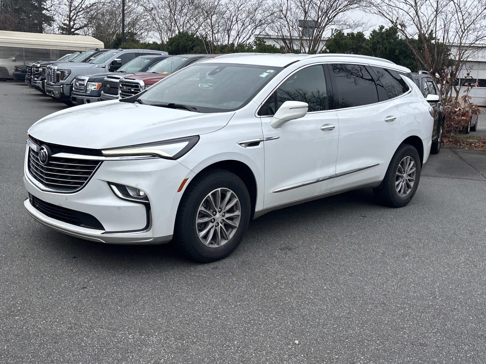 2022 Buick Enclave Essence