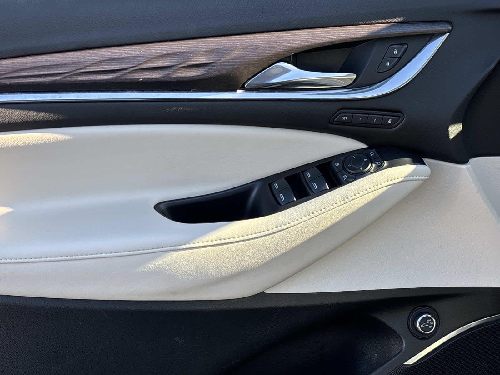 2022 Buick Enclave Avenir