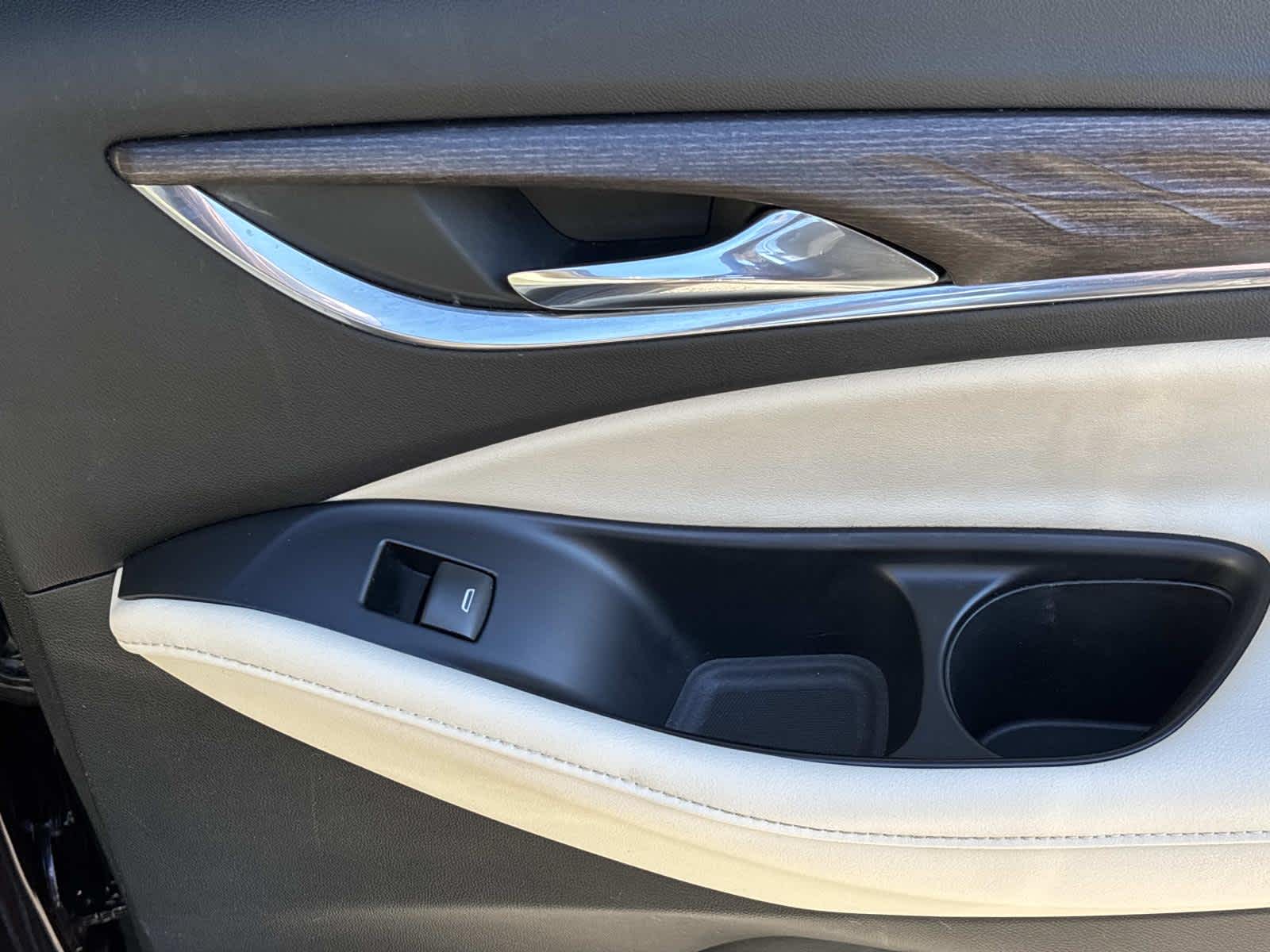 2022 Buick Enclave Avenir