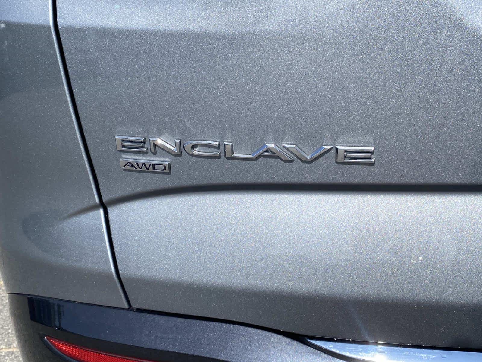 2023 Buick Enclave Essence