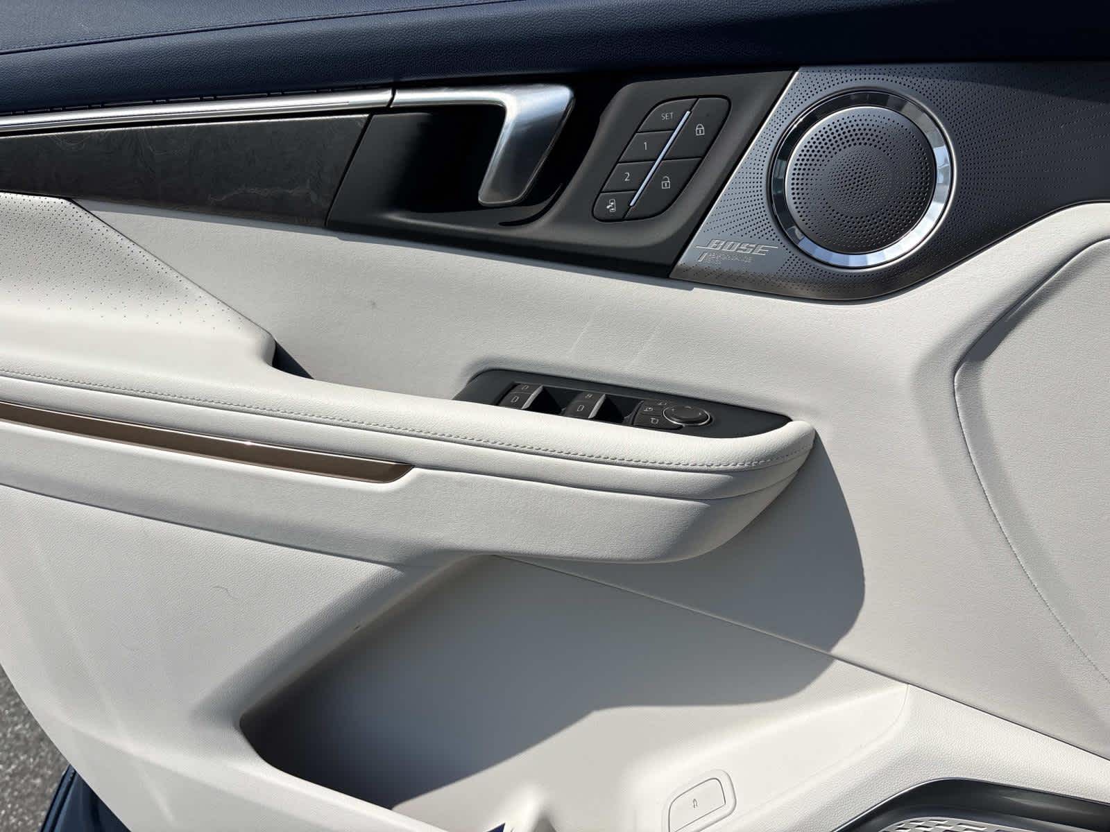 2026 Buick Enclave Avenir - Photo 24