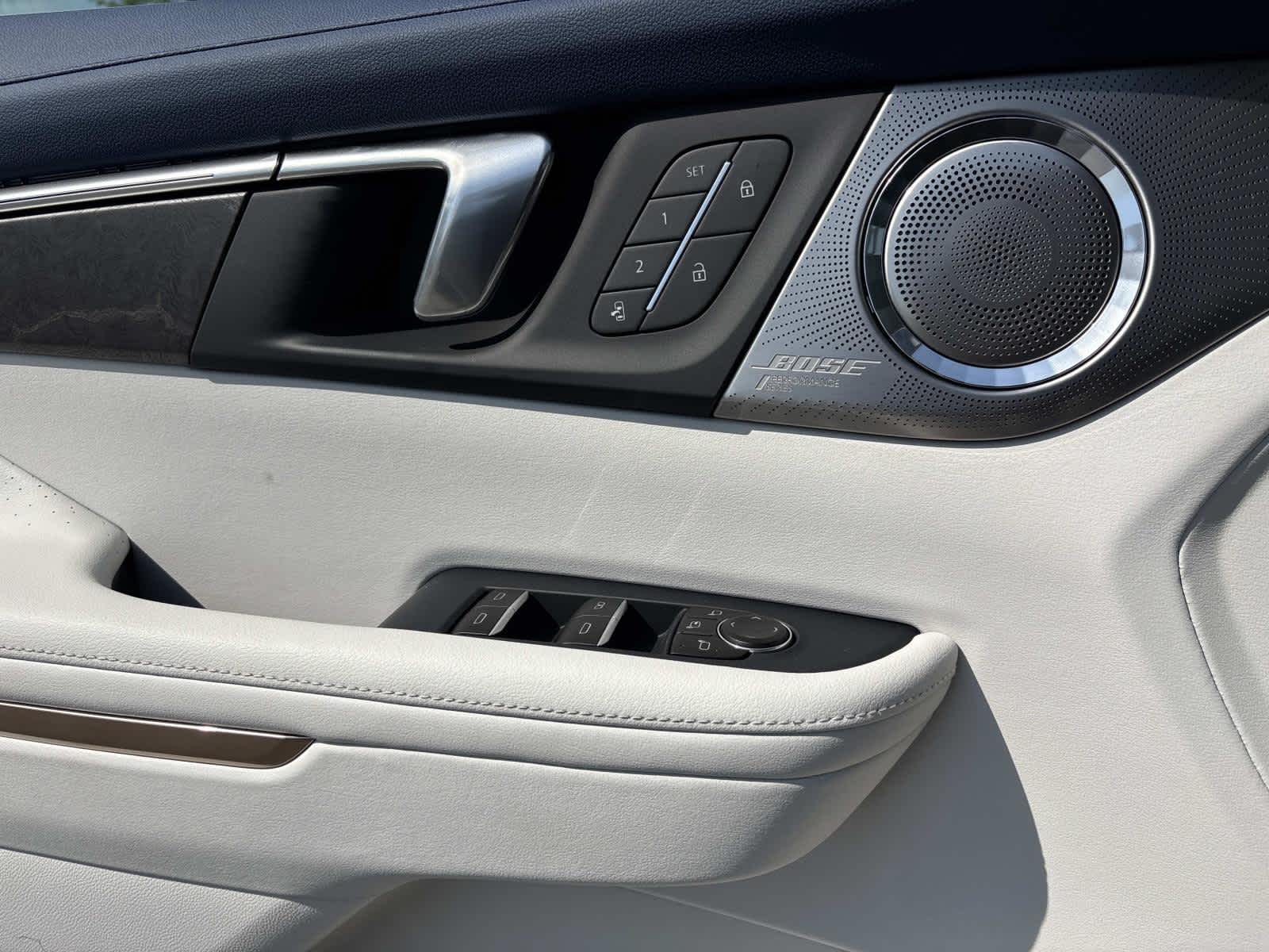 2026 Buick Enclave Avenir - Photo 25