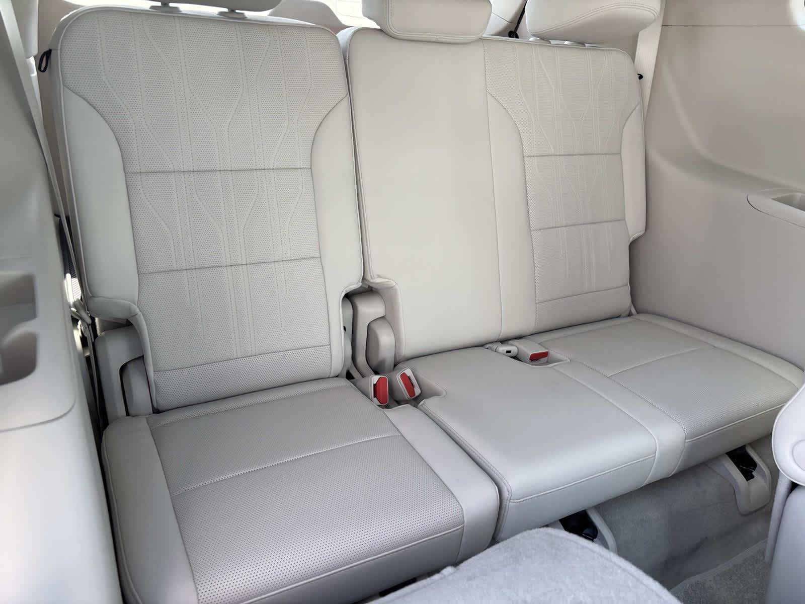 2026 Buick Enclave Avenir - Photo 42
