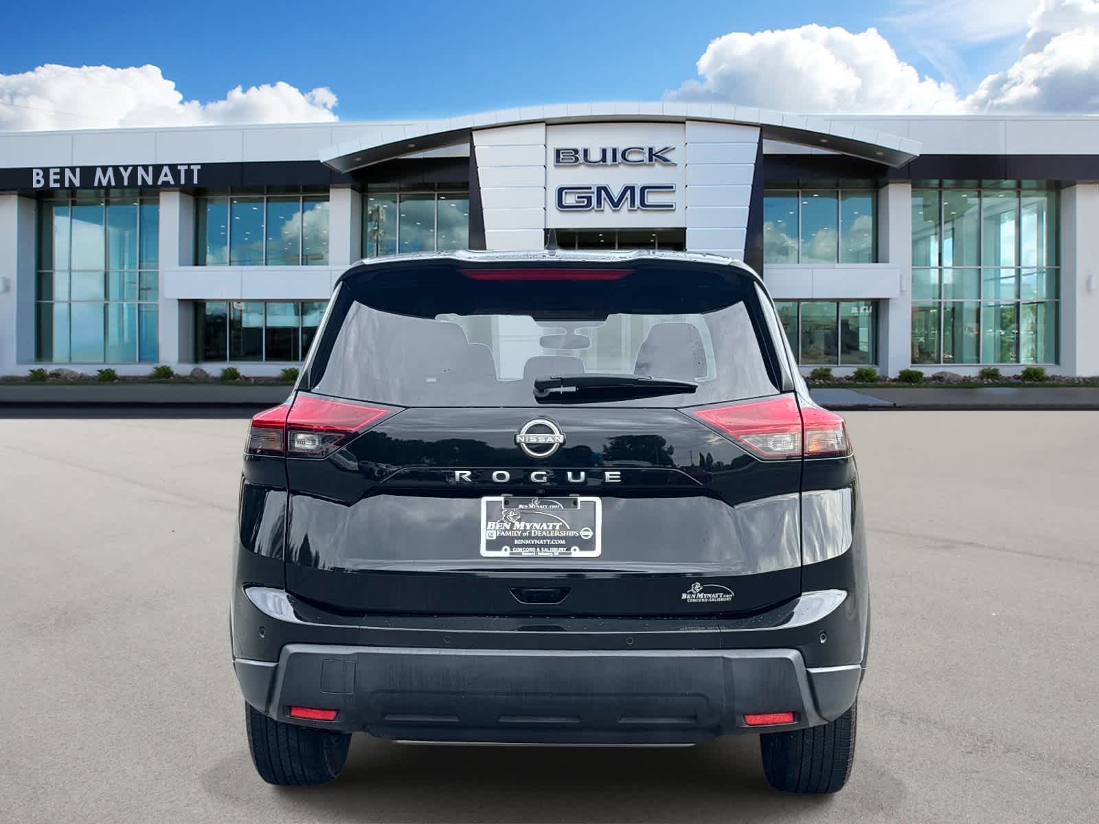 2024 Nissan Rogue S