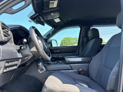 2025 Toyota Tundra 4WD SR