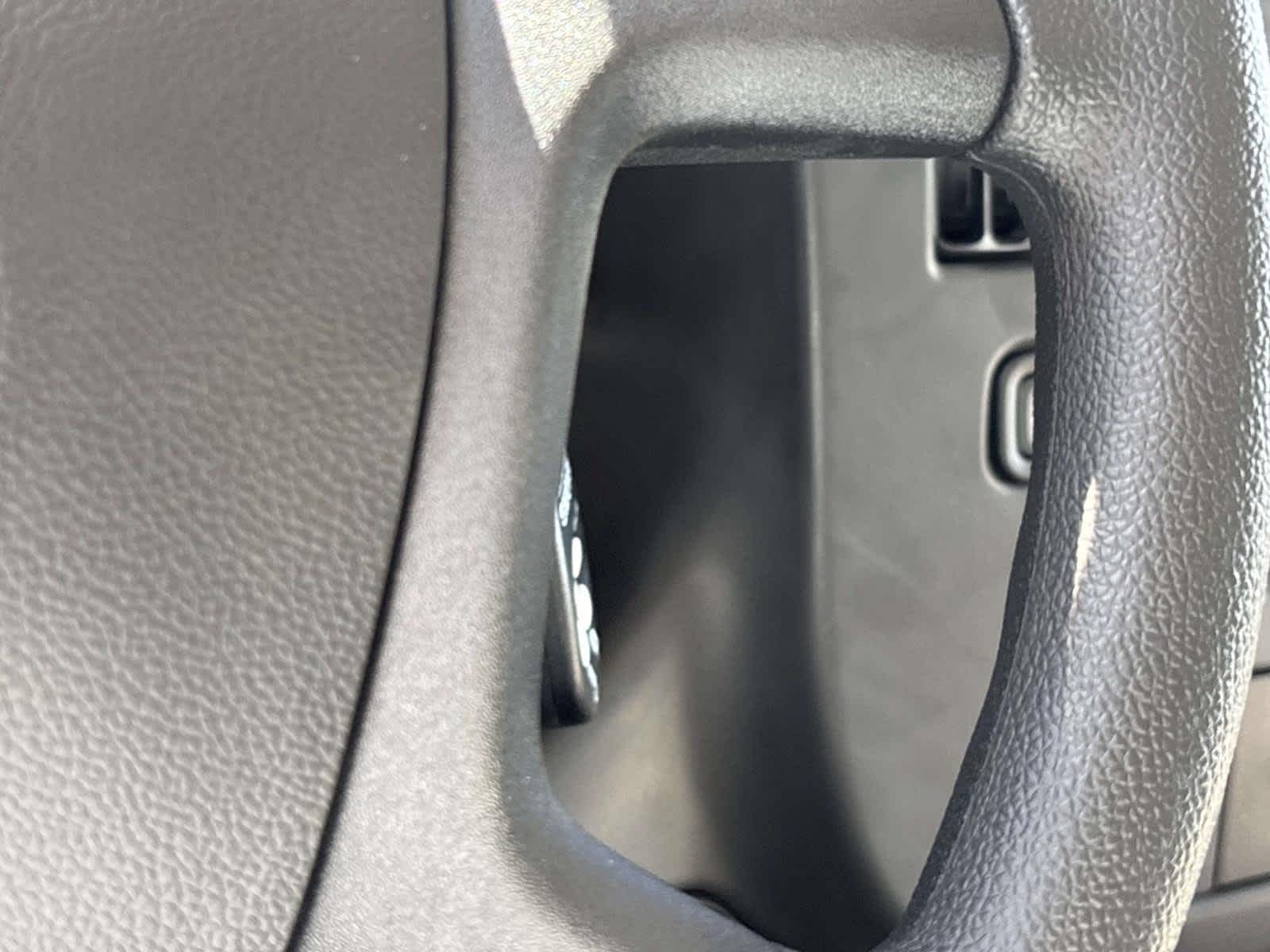 2025 GMC Savana Cutaway 3500 1WT