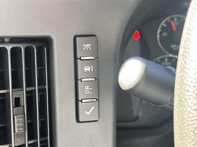 2025 GMC Savana Cutaway 3500 1WT