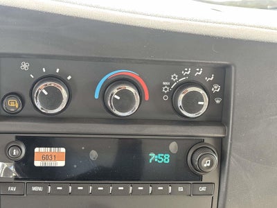 2025 GMC Savana Cutaway 3500 1WT