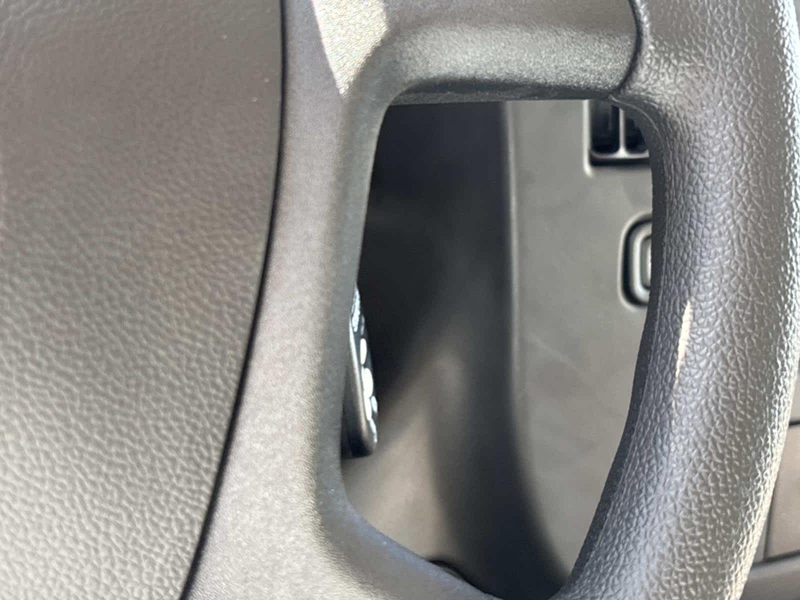 2025 GMC Savana Cutaway 3500 1WT