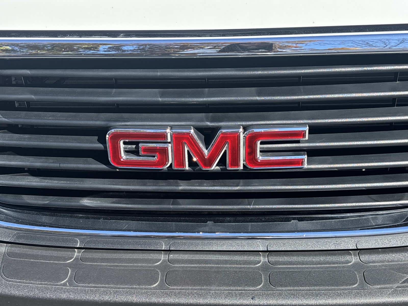 2025 GMC Savana Cutaway 3500 1WT