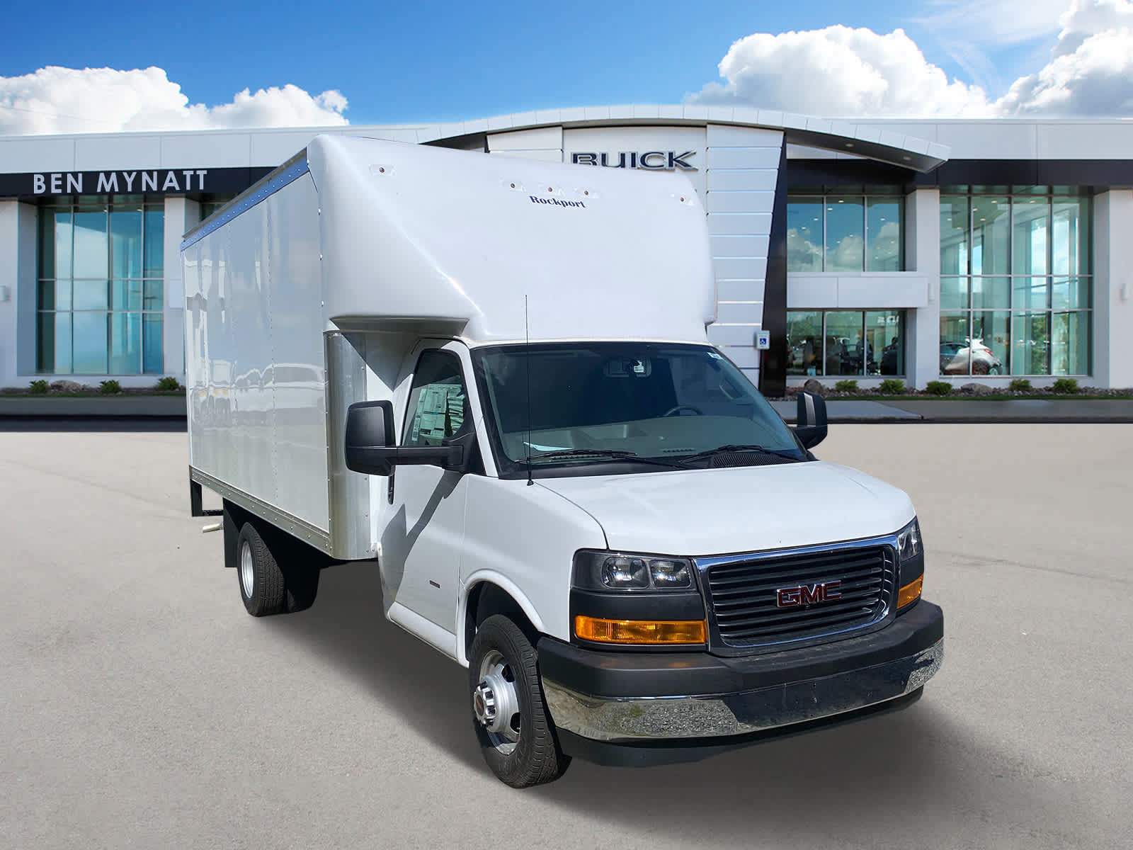 2024 GMC Savana Cutaway 3500 1WT