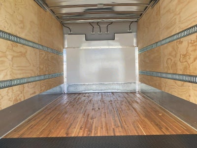 2024 GMC Savana Cutaway 3500 1WT