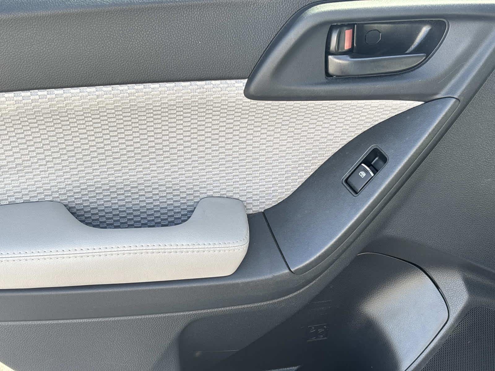 2017 Subaru Forester Premium