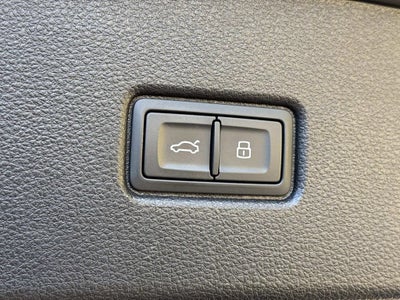 2023 Audi SQ5 Sportback Premium Plus