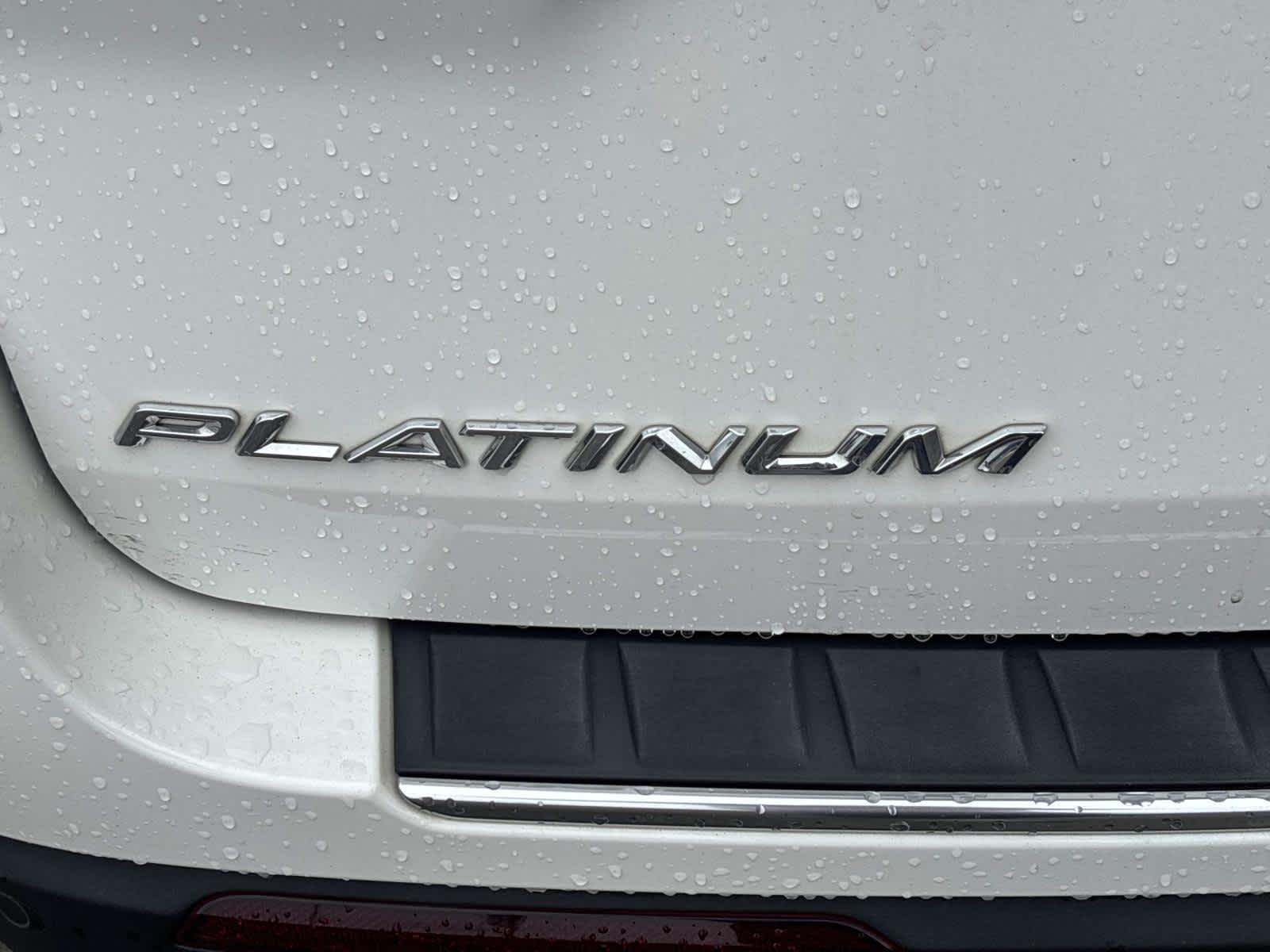 2022 Ford Explorer Platinum