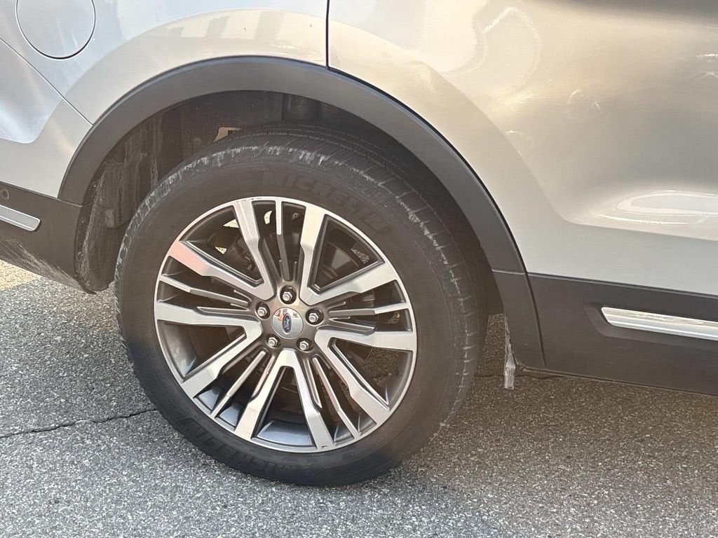 2018 Ford Explorer Platinum