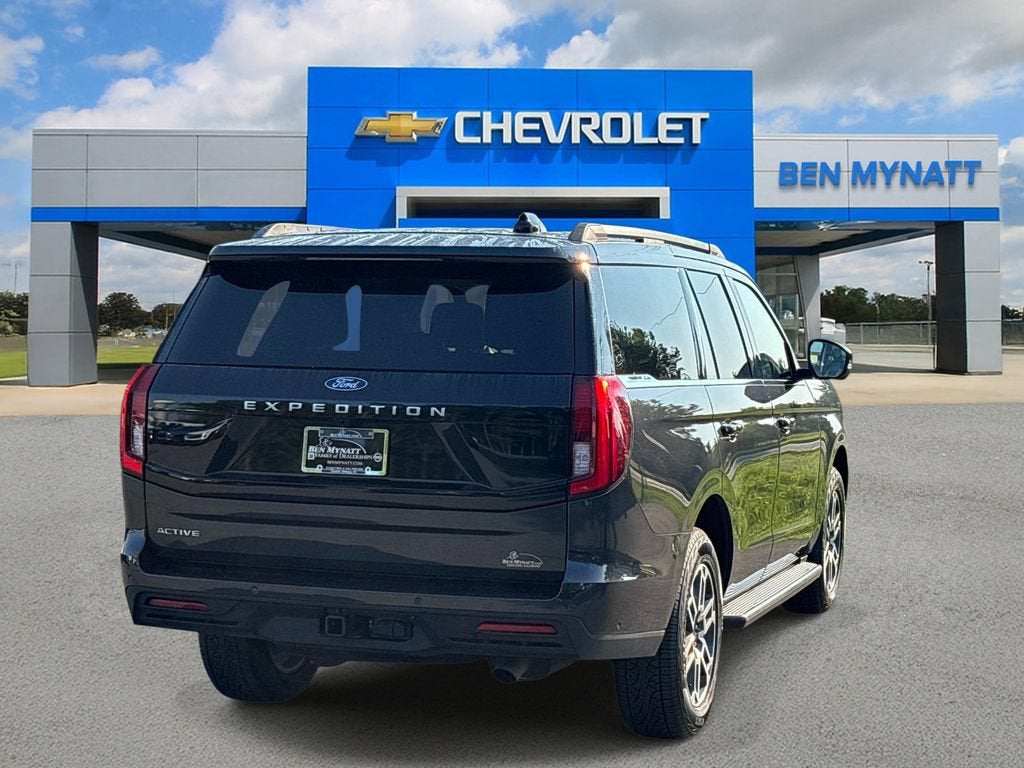 2025 Ford Expedition Active