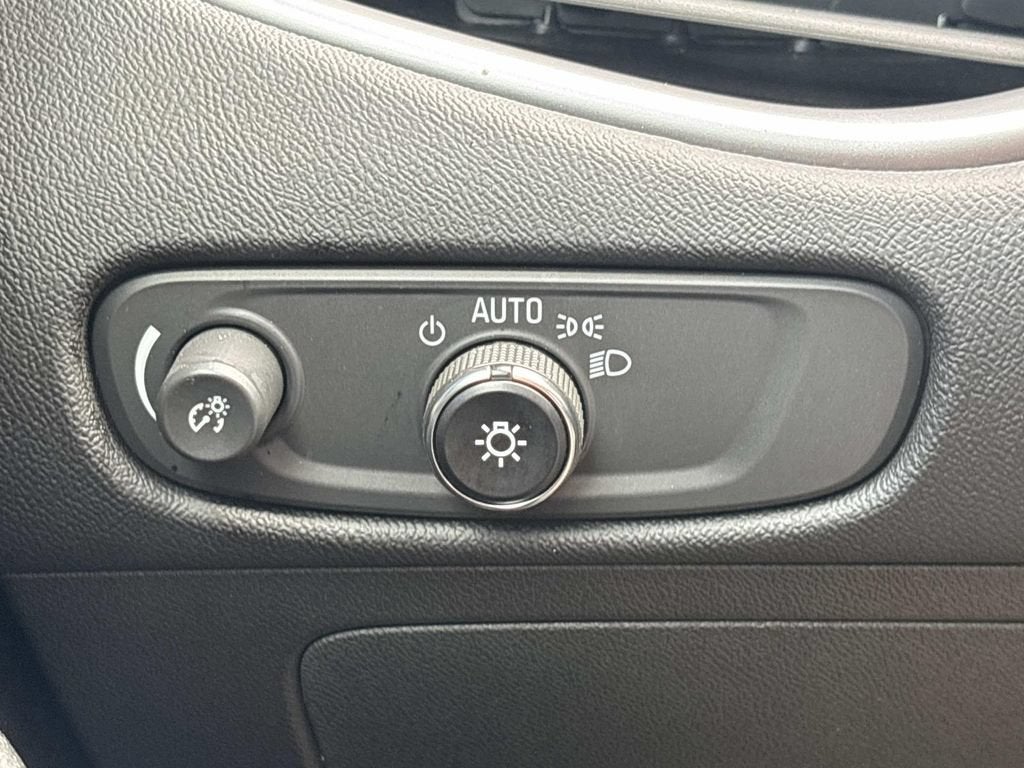 2021 Chevrolet Malibu LS