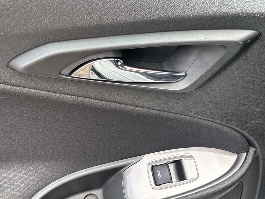 2021 Chevrolet Malibu LS