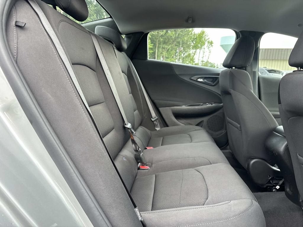 2021 Chevrolet Malibu LS