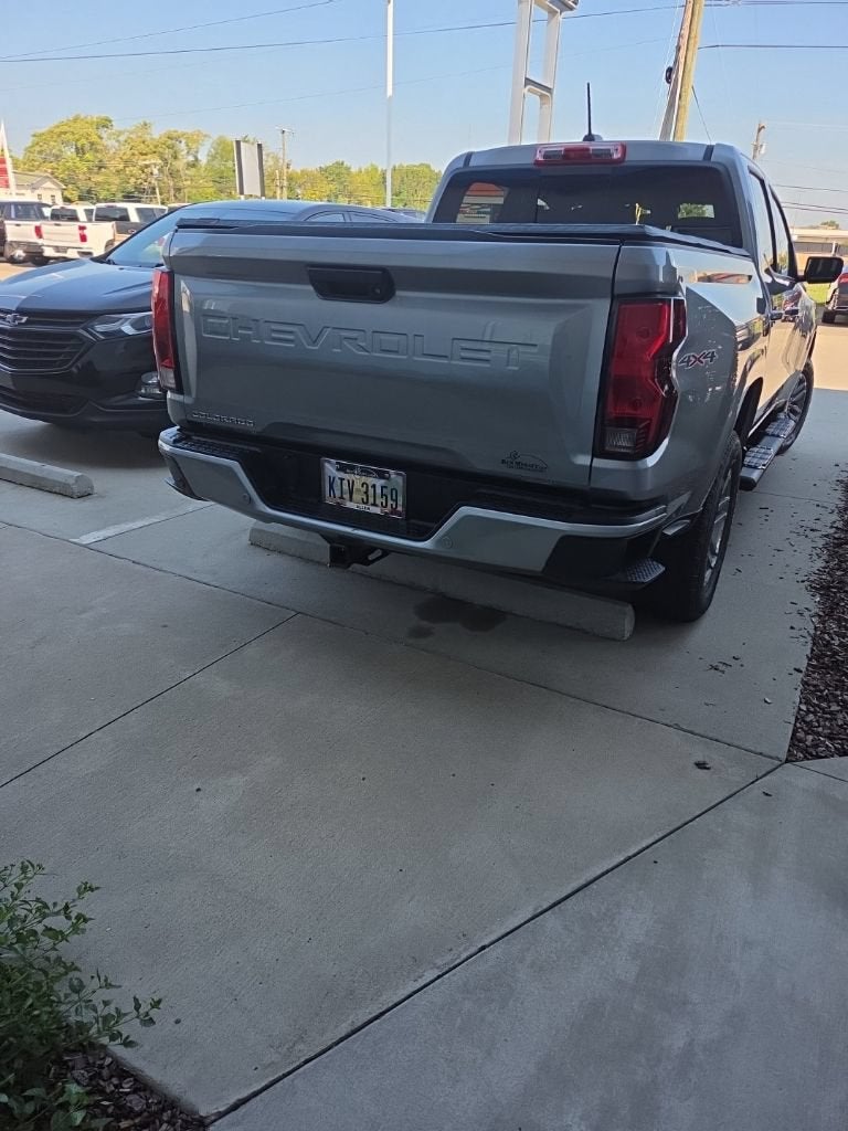 2025 Chevrolet Colorado WT/LT
