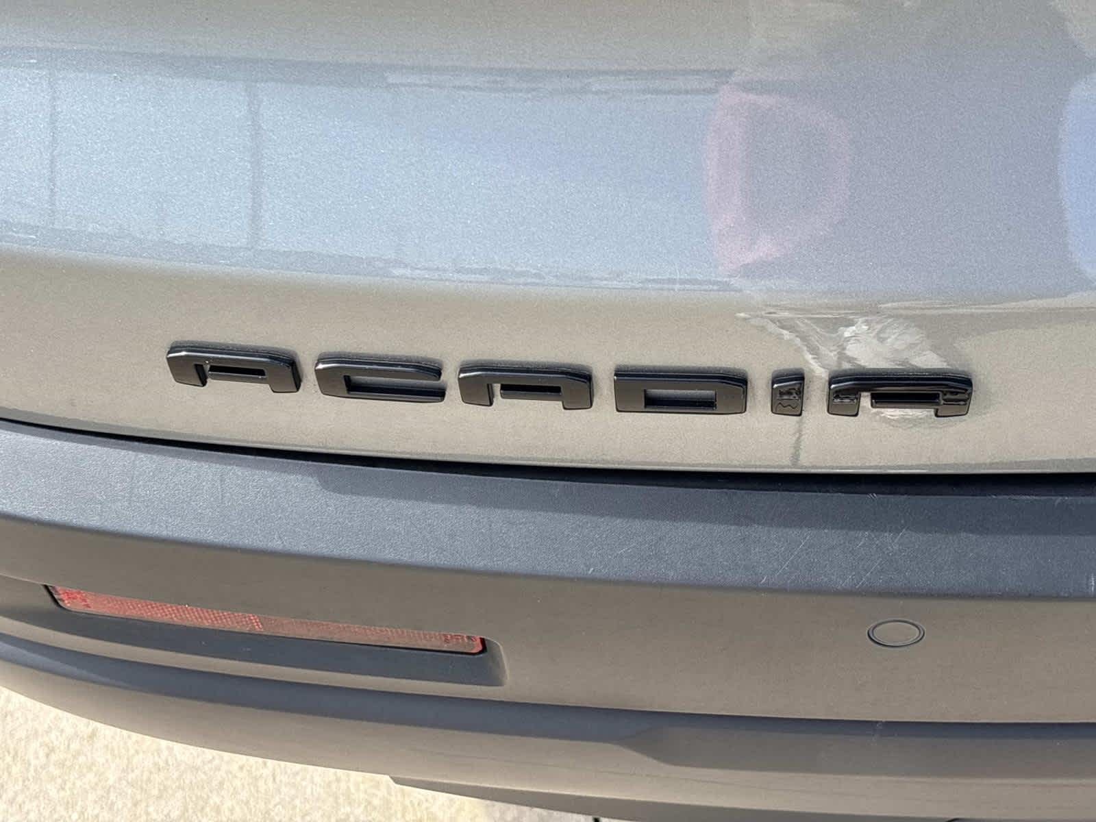 2023 GMC Acadia SLE