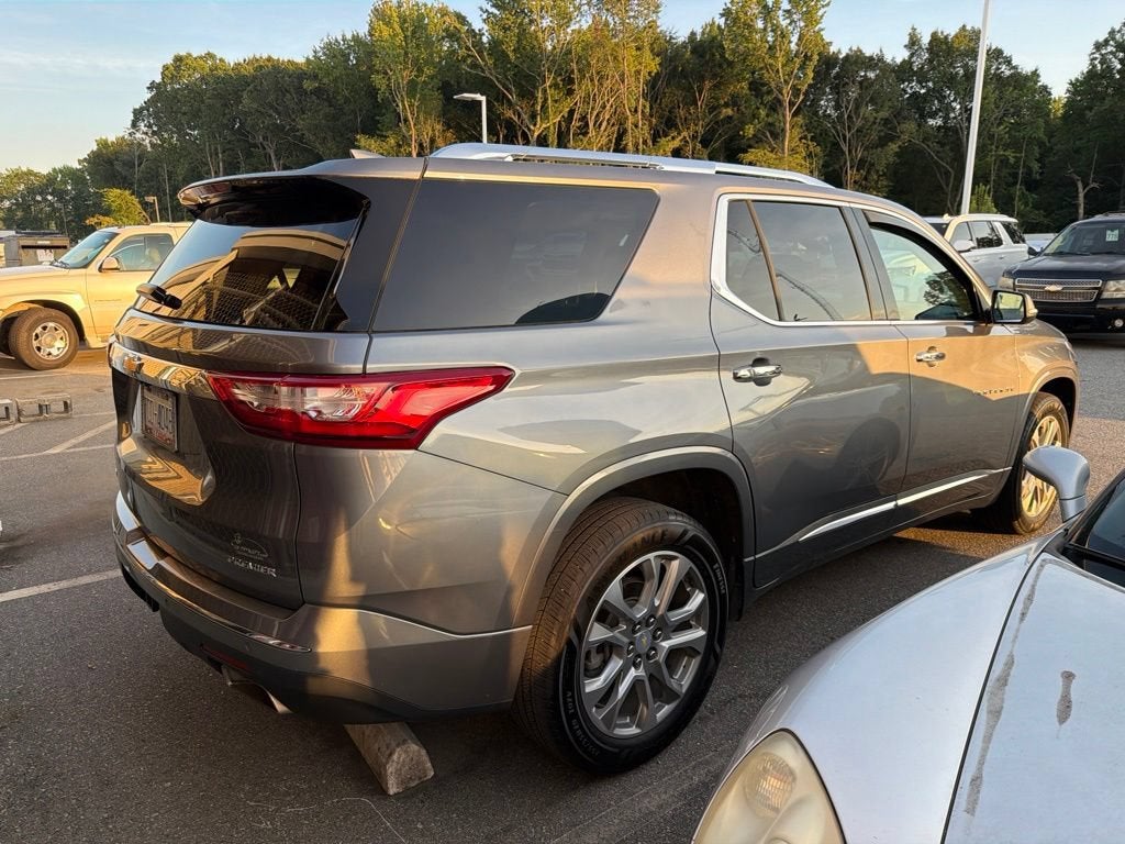 2021 Chevrolet Traverse Premier