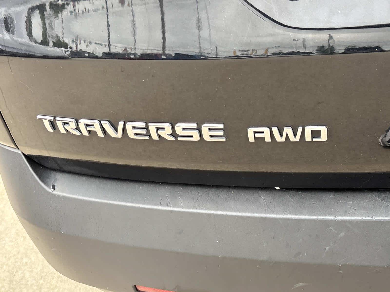 2023 Chevrolet Traverse LS