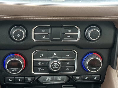 2022 Chevrolet Suburban High Country