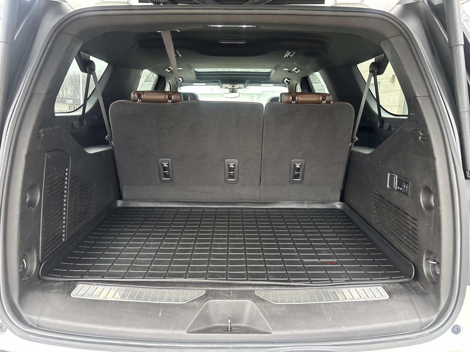 2022 Chevrolet Suburban High Country