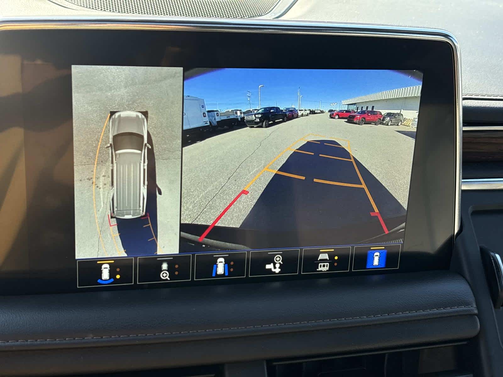 2022 Chevrolet Suburban High Country