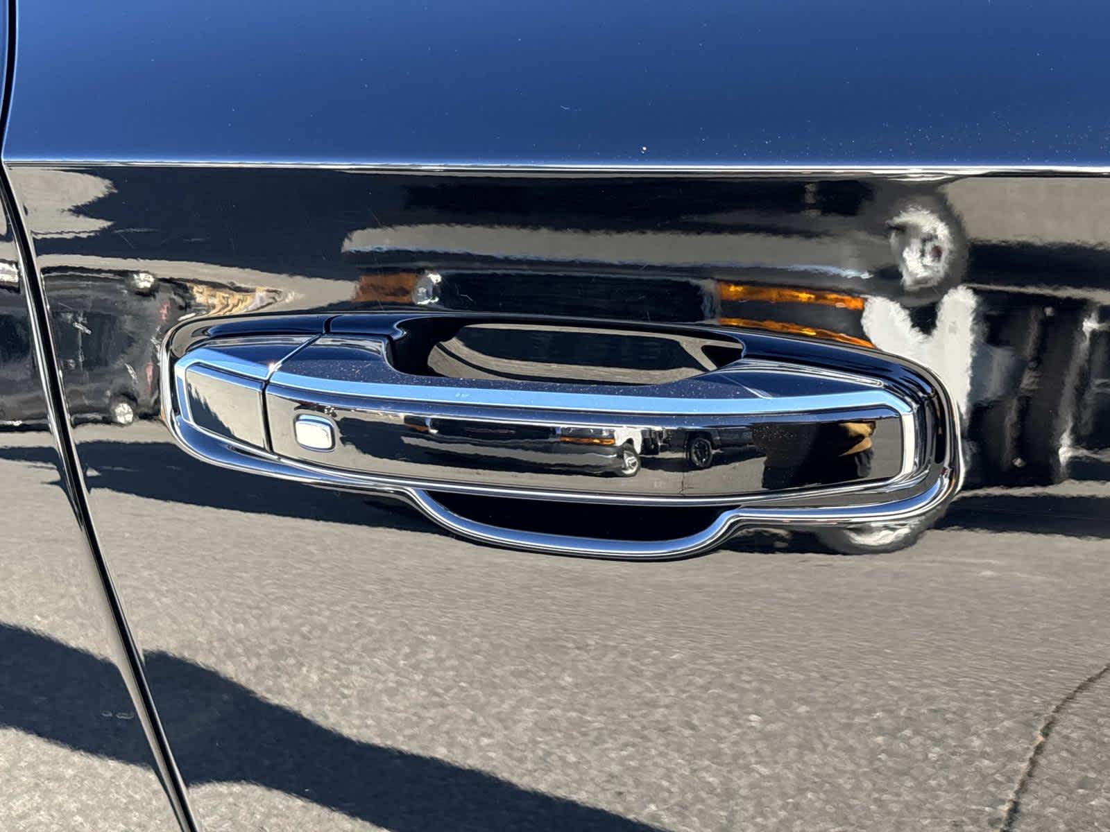 2022 Chevrolet Suburban High Country