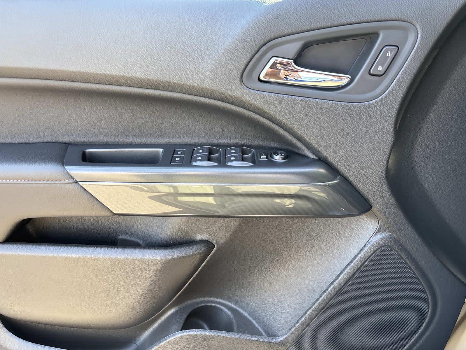 2022 GMC Canyon AT4 - Cloth