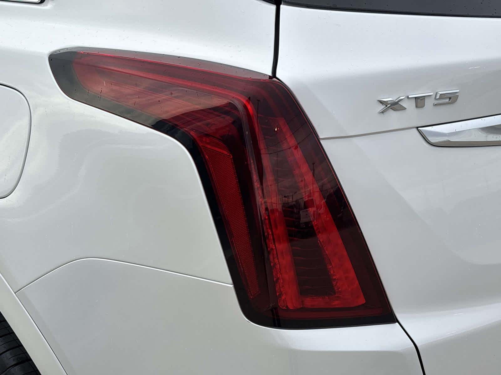 2021 Cadillac XT5 Luxury