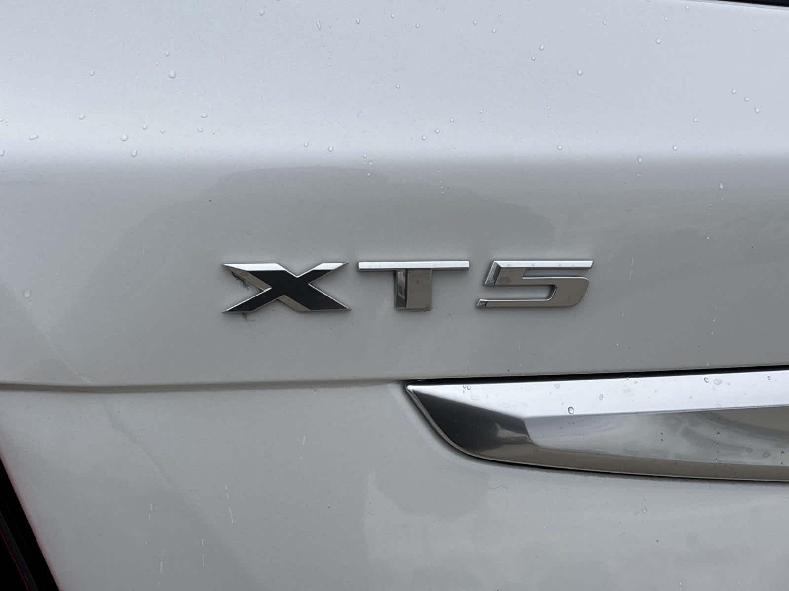 2021 Cadillac XT5 Luxury