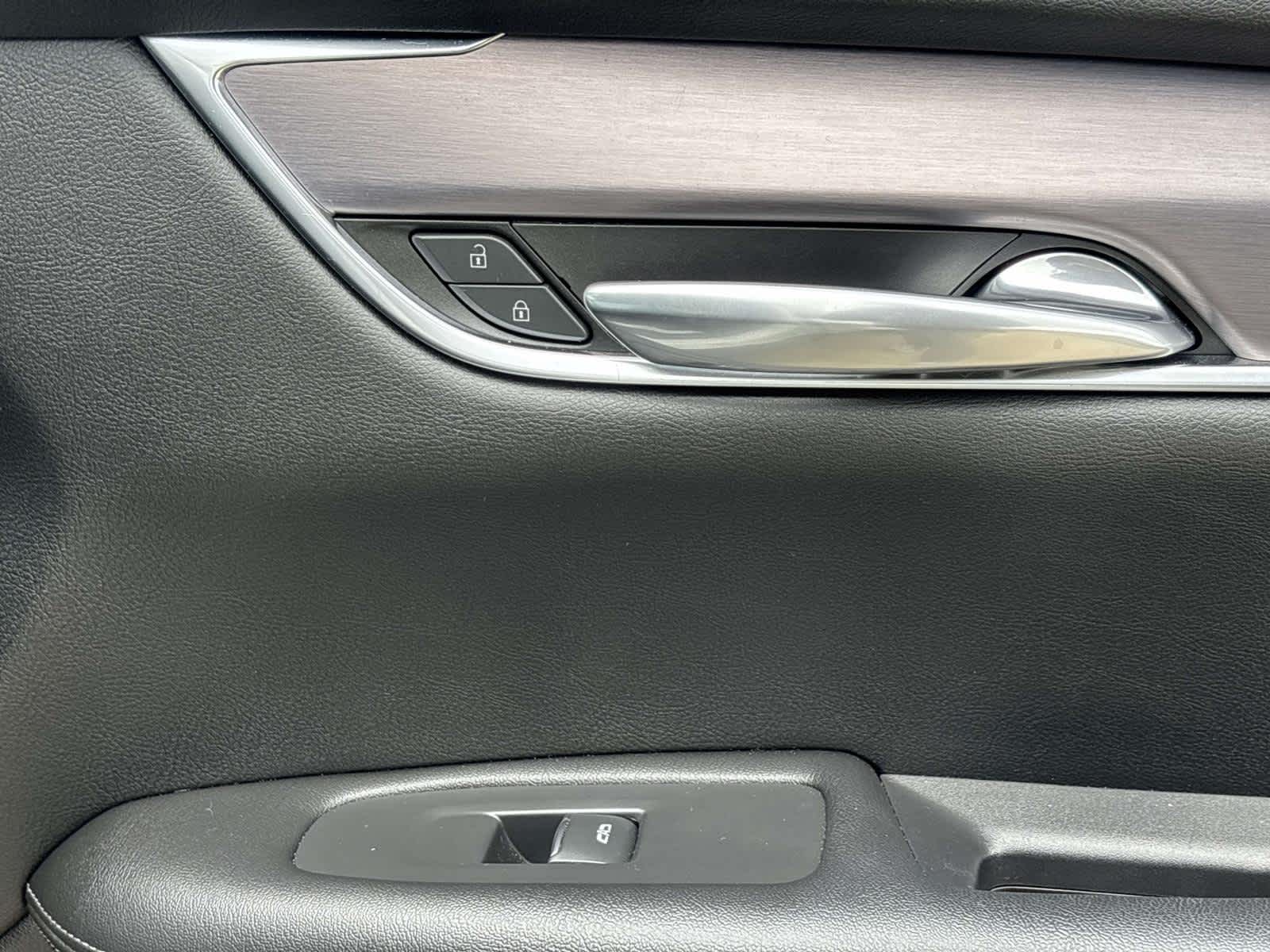 2021 Cadillac XT5 Luxury