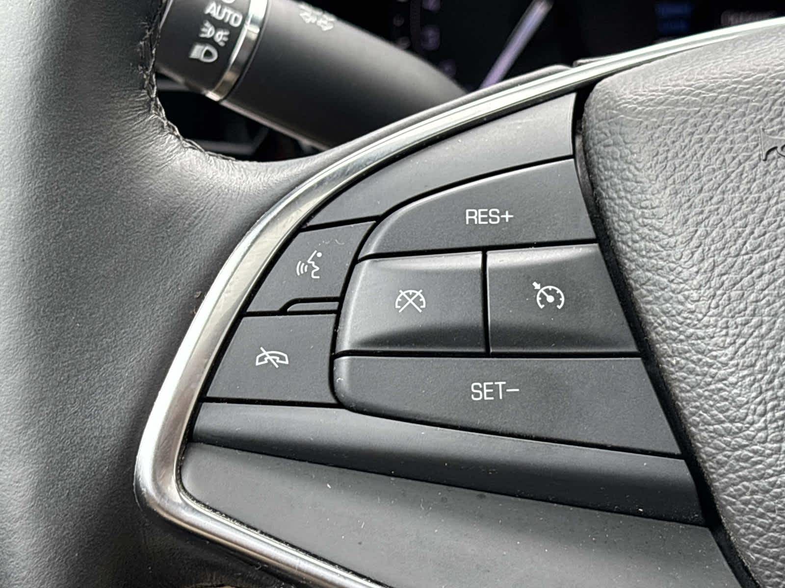 2017 Cadillac XT5 Premium Luxury FWD