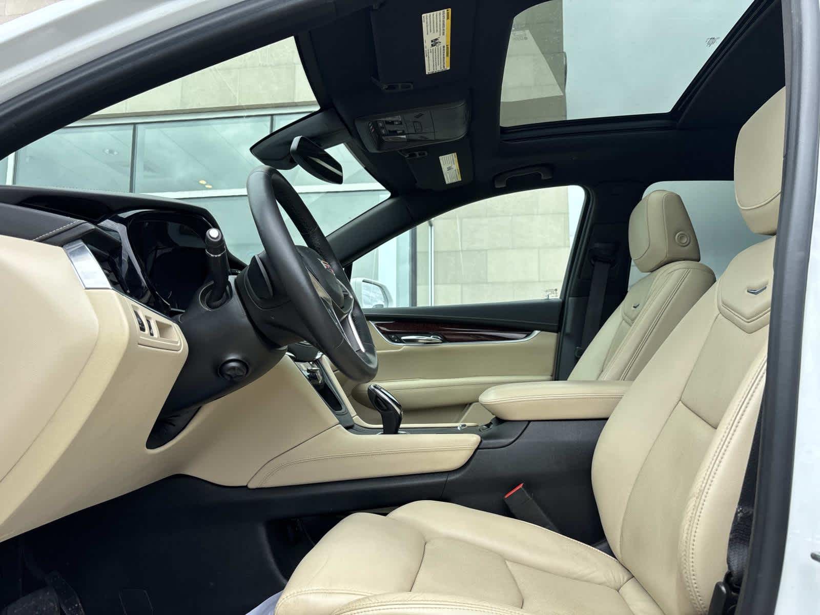 2017 Cadillac XT5 Premium Luxury FWD