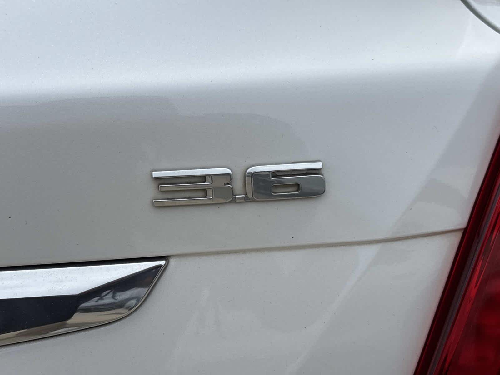 2017 Cadillac XT5 Premium Luxury FWD