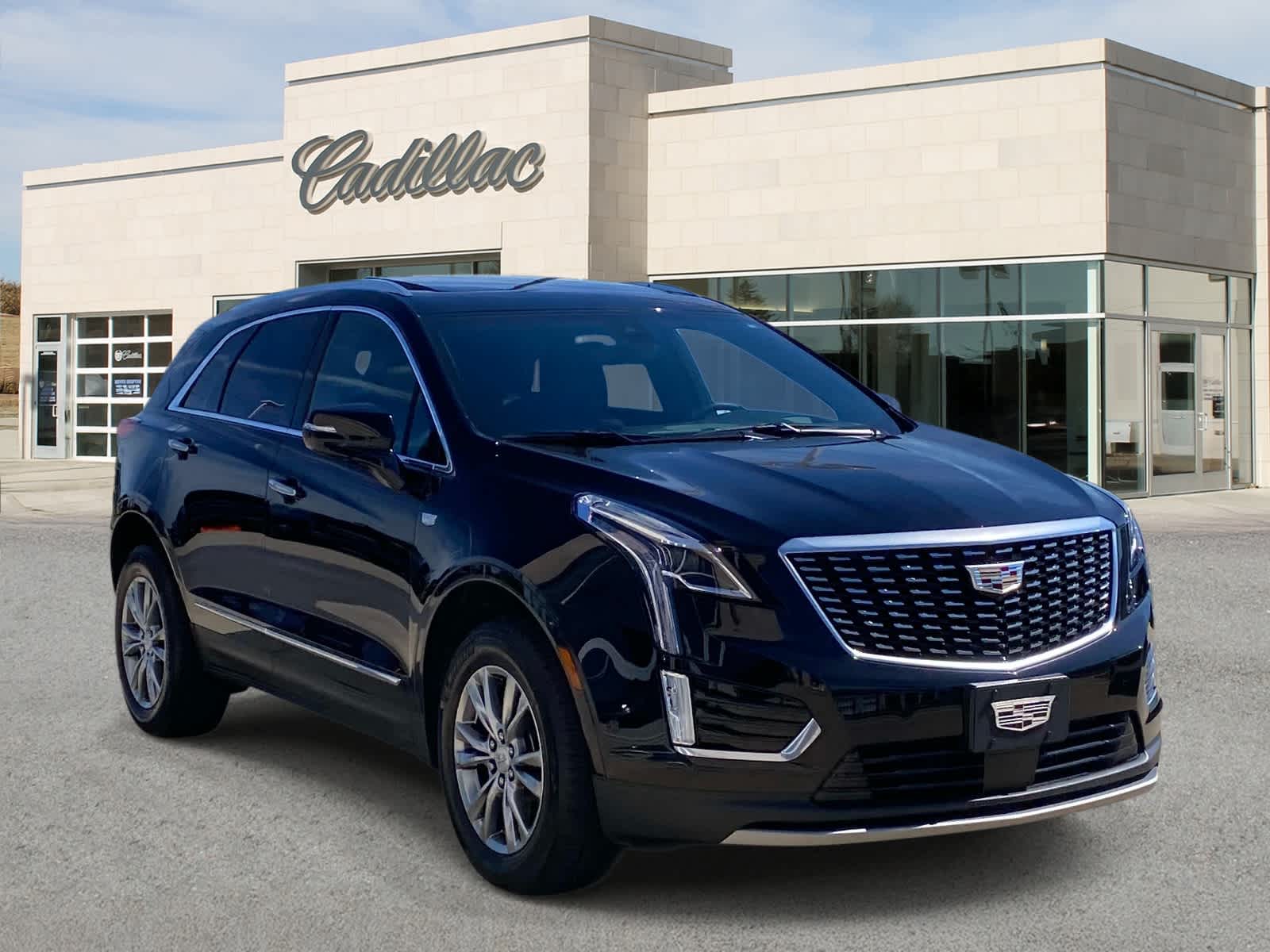 2022 Cadillac XT5 Premium Luxury