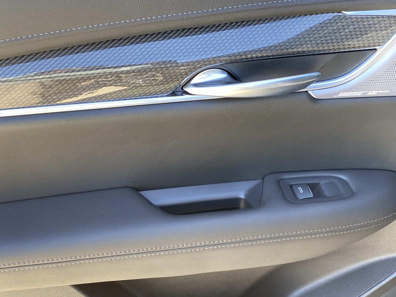 2023 Cadillac XT5 Sport