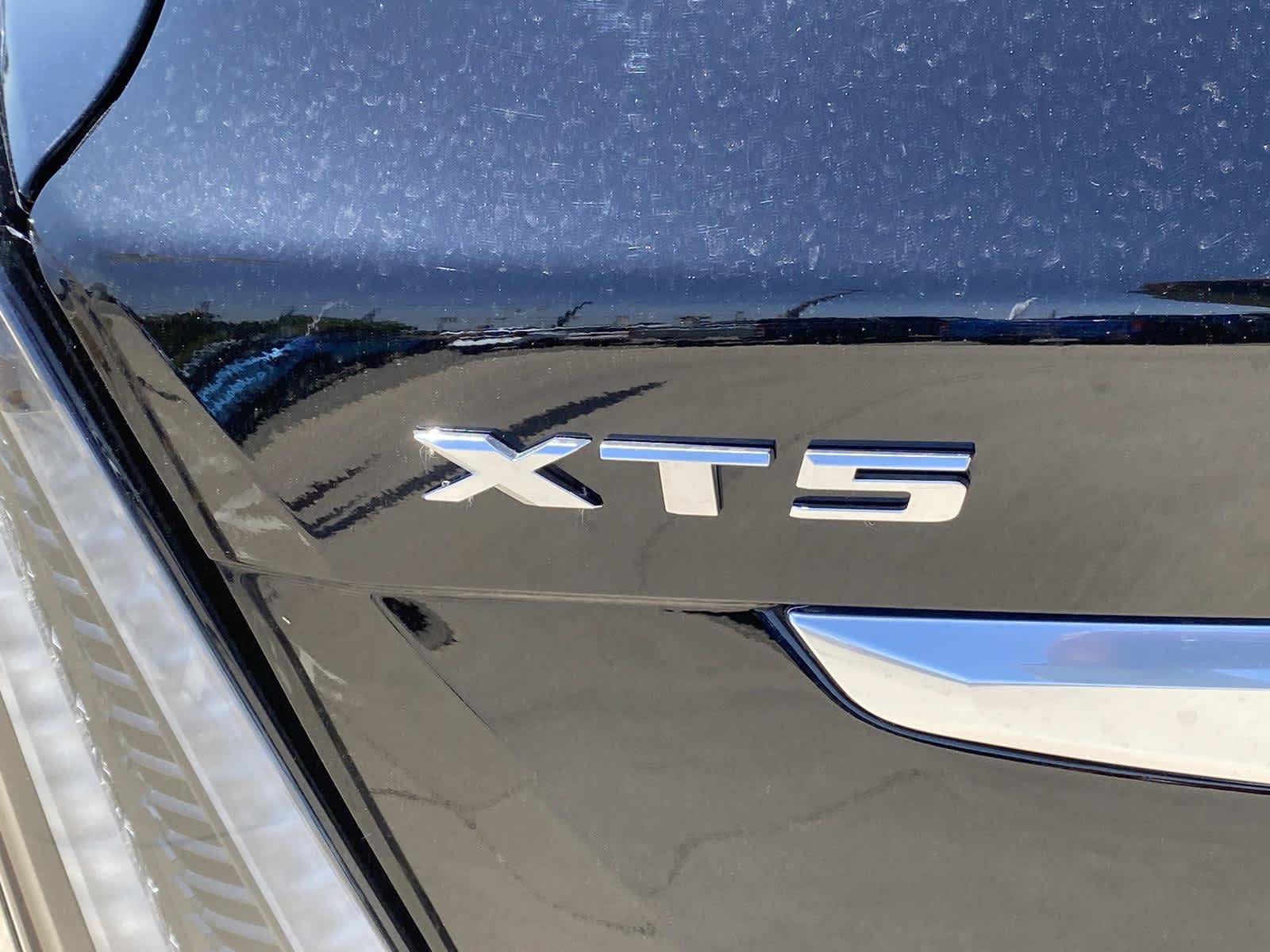 2023 Cadillac XT5 Sport