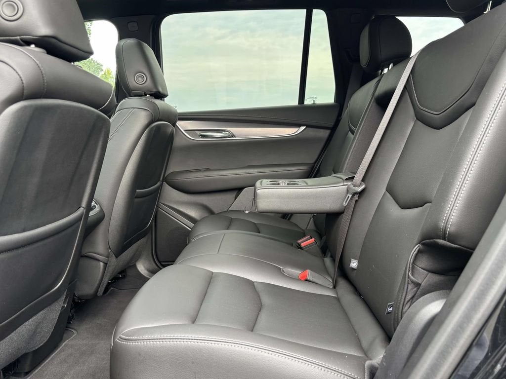 2024 Cadillac XT6 Luxury
