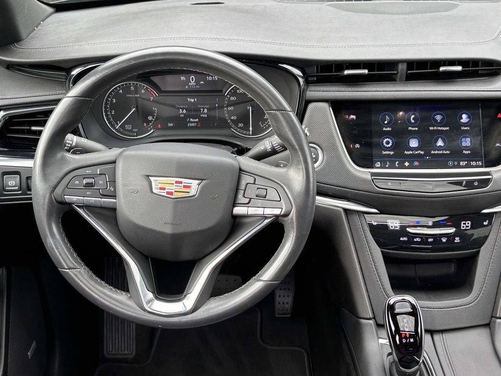 2024 Cadillac XT6 Luxury