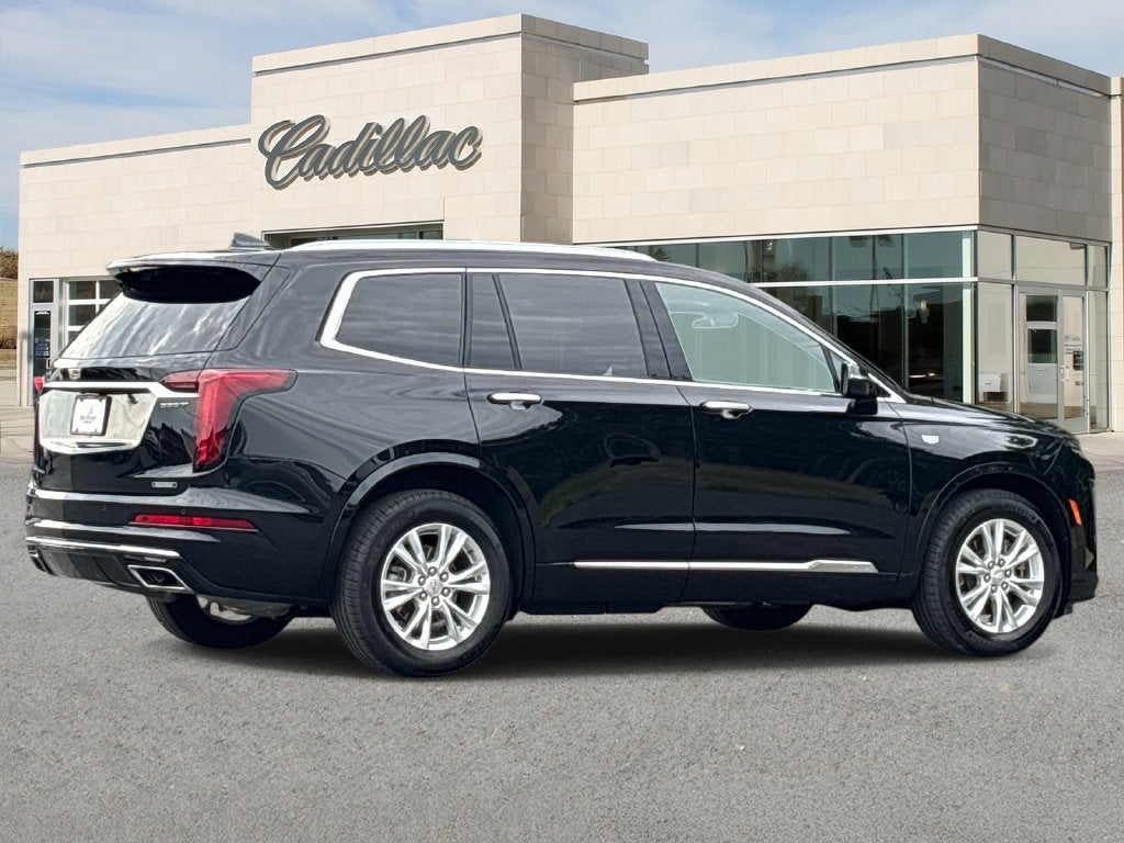 2024 Cadillac XT6 Luxury